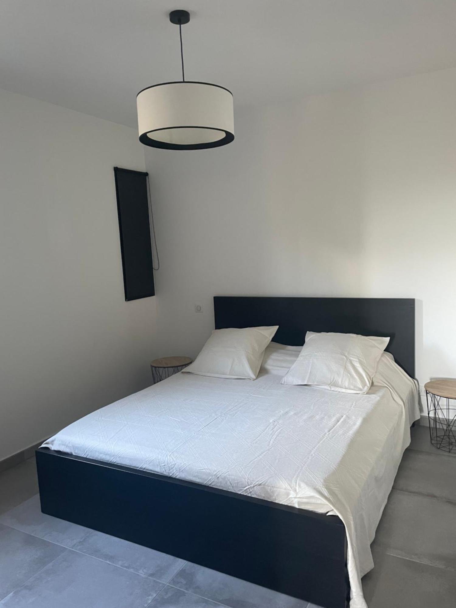 Bel Appartement Spacieux A Porto-Vecchio, 10Min A Pieds Du Centre Ville Esterno foto