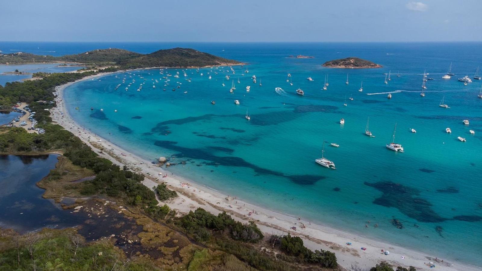 Bel Appartement Spacieux A Porto-Vecchio, 10Min A Pieds Du Centre Ville Esterno foto